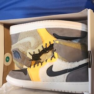 Nike Air Jordan 1 RTR HI PREM